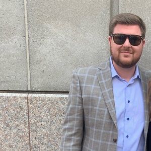 Meet your Posher, Cam